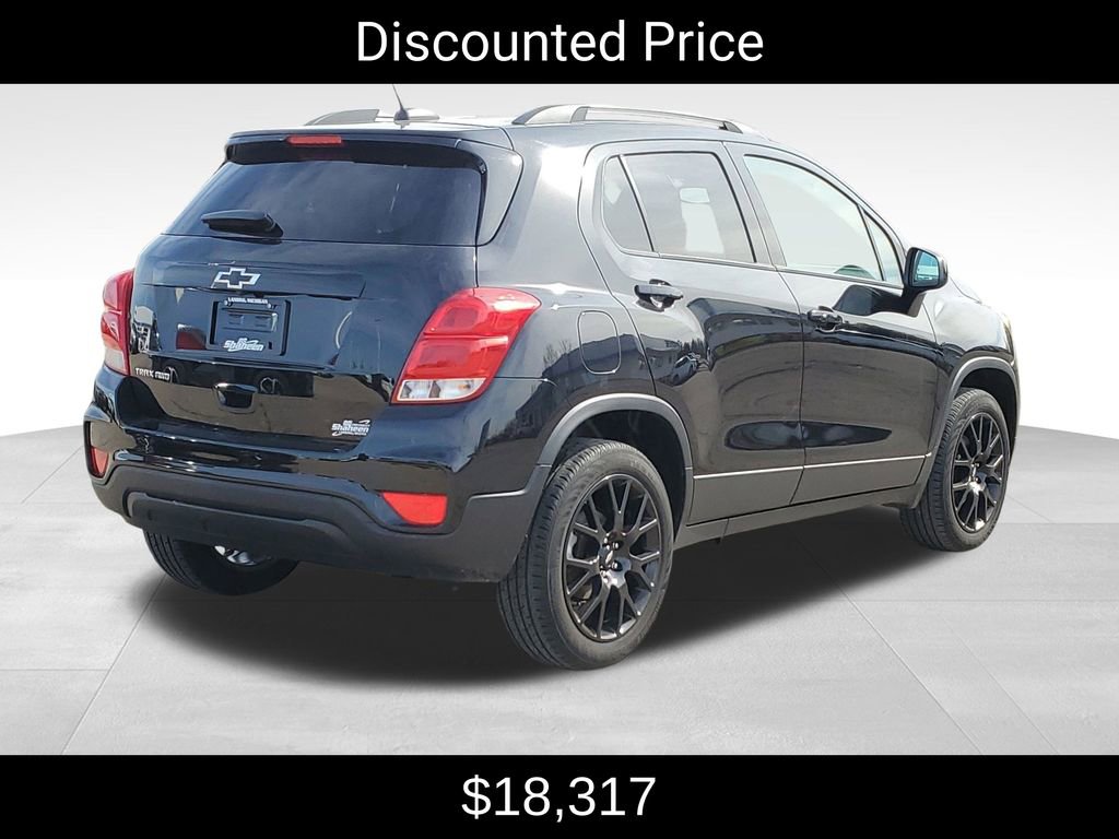 Certified 2022 Chevrolet Trax LT w/ Driver Confidence Package image 3