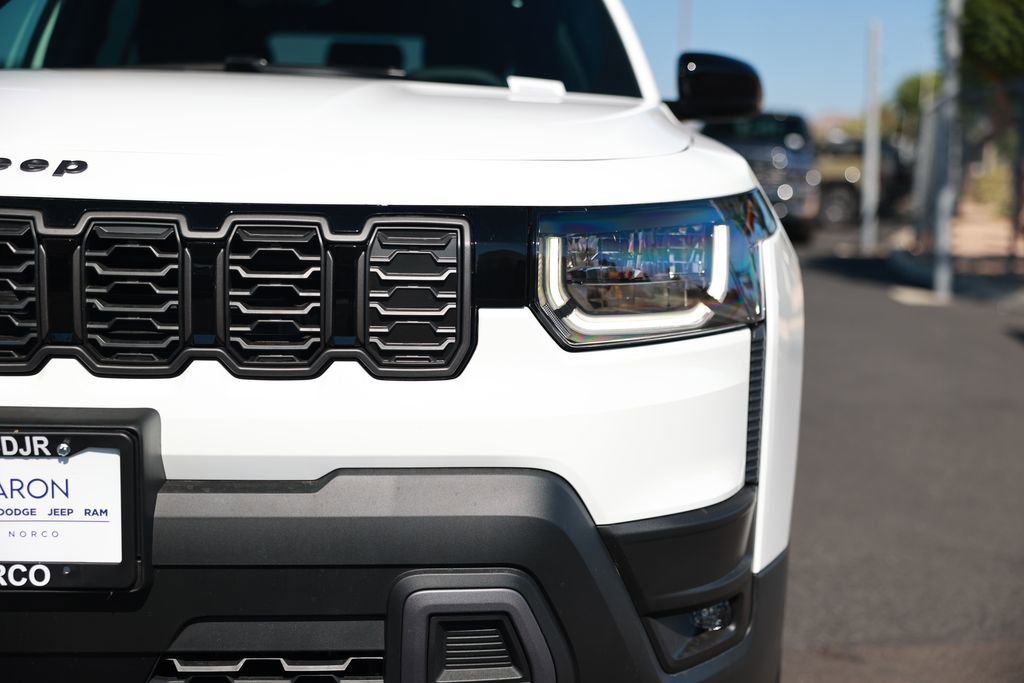 New 2026 Jeep Cherokee Laredo AWD/4WD image 5