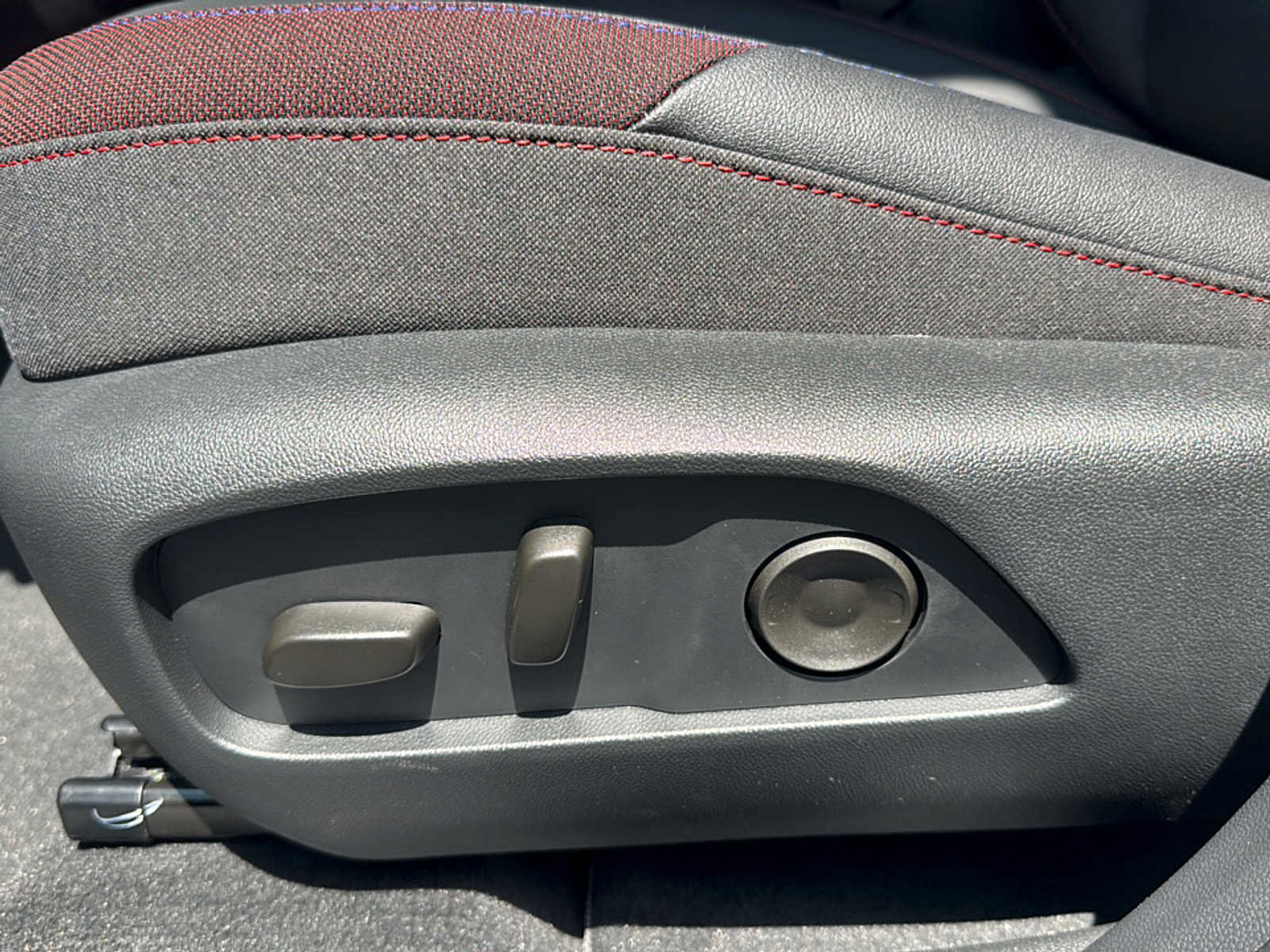 Used 2026 Chevrolet Equinox RS w/ Convenience Package III FWD image 6
