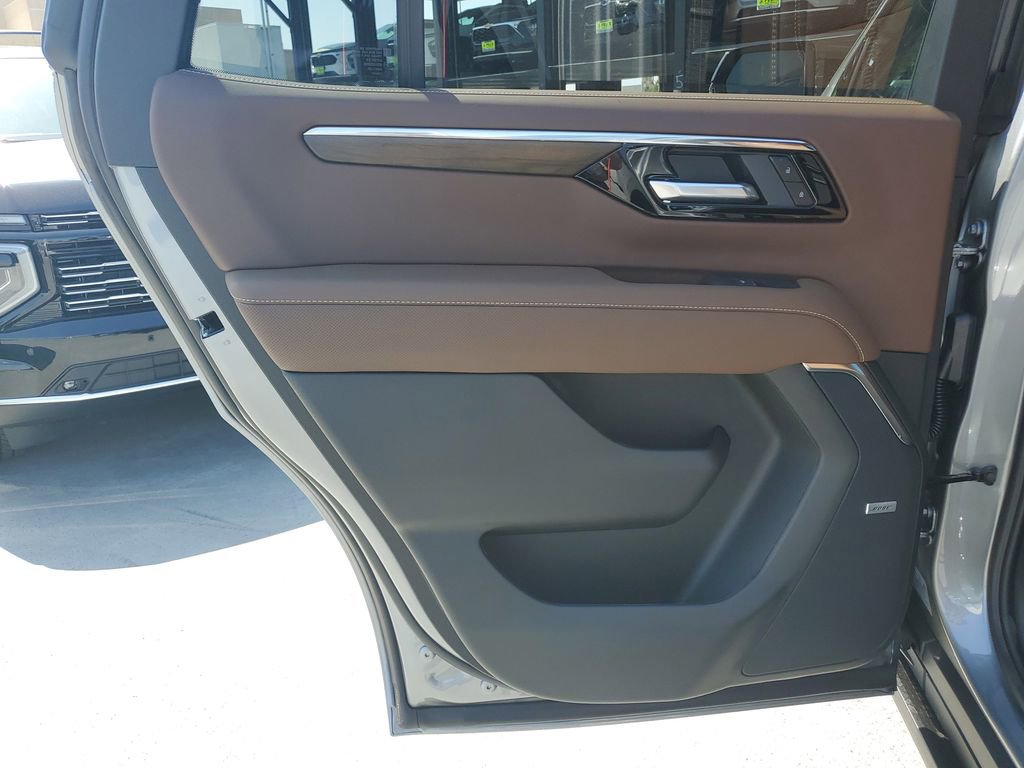 New 2026 Chevrolet Tahoe High Country image 12