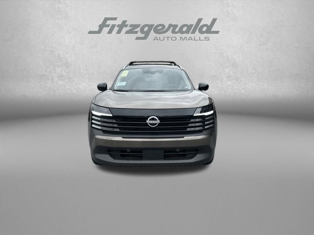 New 2026 Nissan Kicks SV w/ SV Premium Package image 2