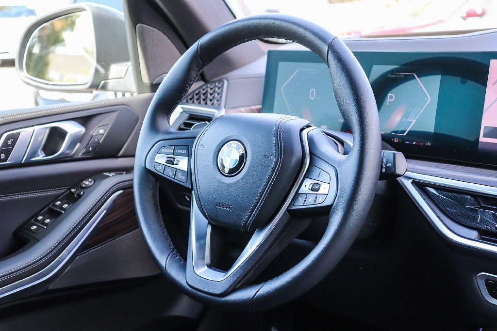 Used 2026 BMW X5 sDrive40i w/ Premium Package RWD image 15