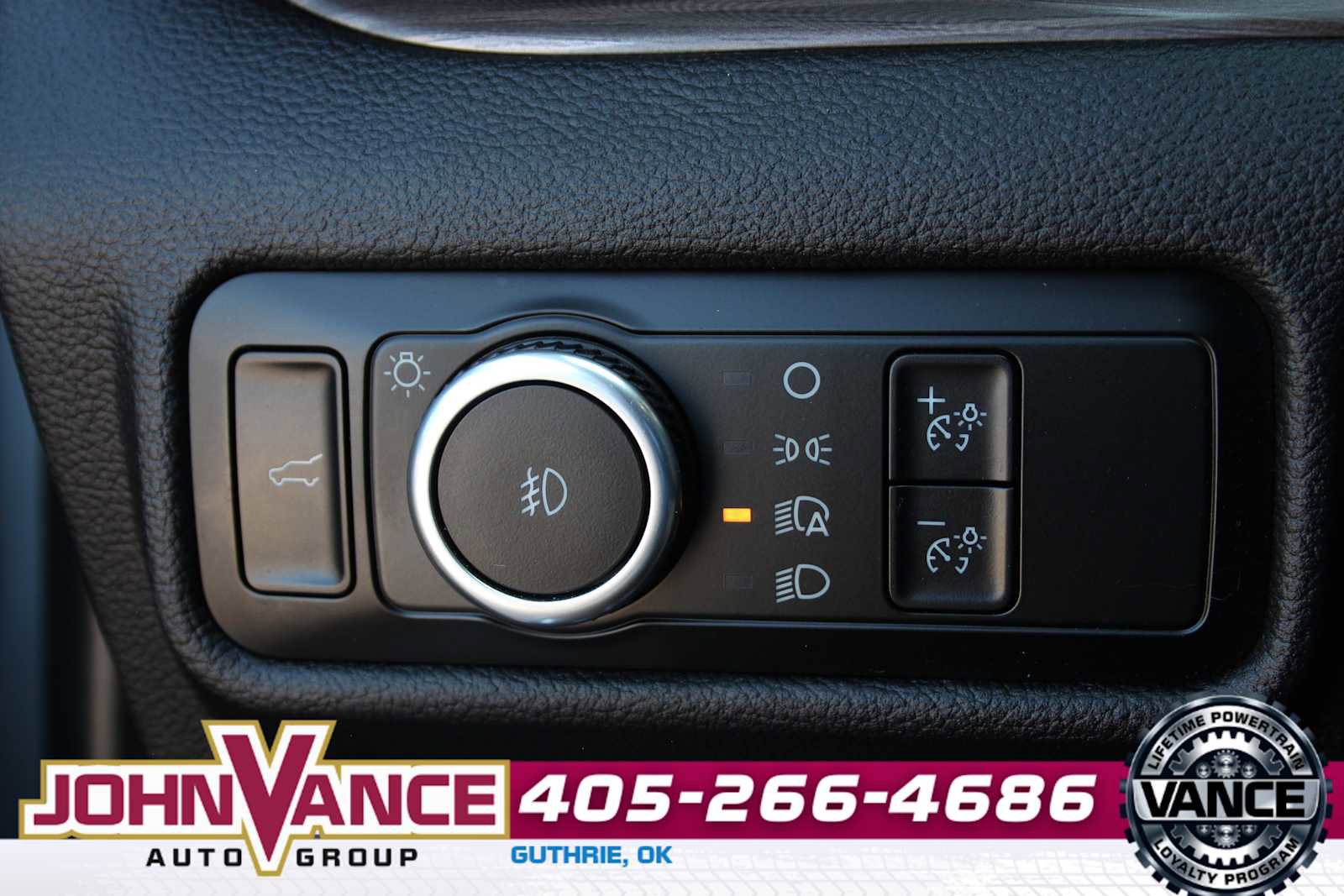 Used 2023 Ford Explorer Limited w/ Limited Technology Package image 33