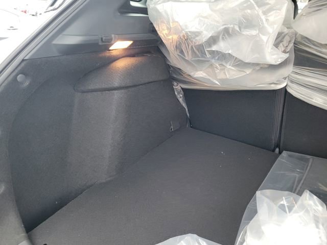 New 2026 Nissan Kicks SR w/ Cold Weather Package image 35