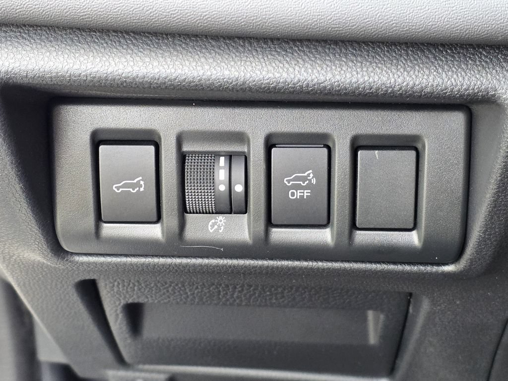 Used 2020 Subaru Outback Touring XT AWD/4WD image 24