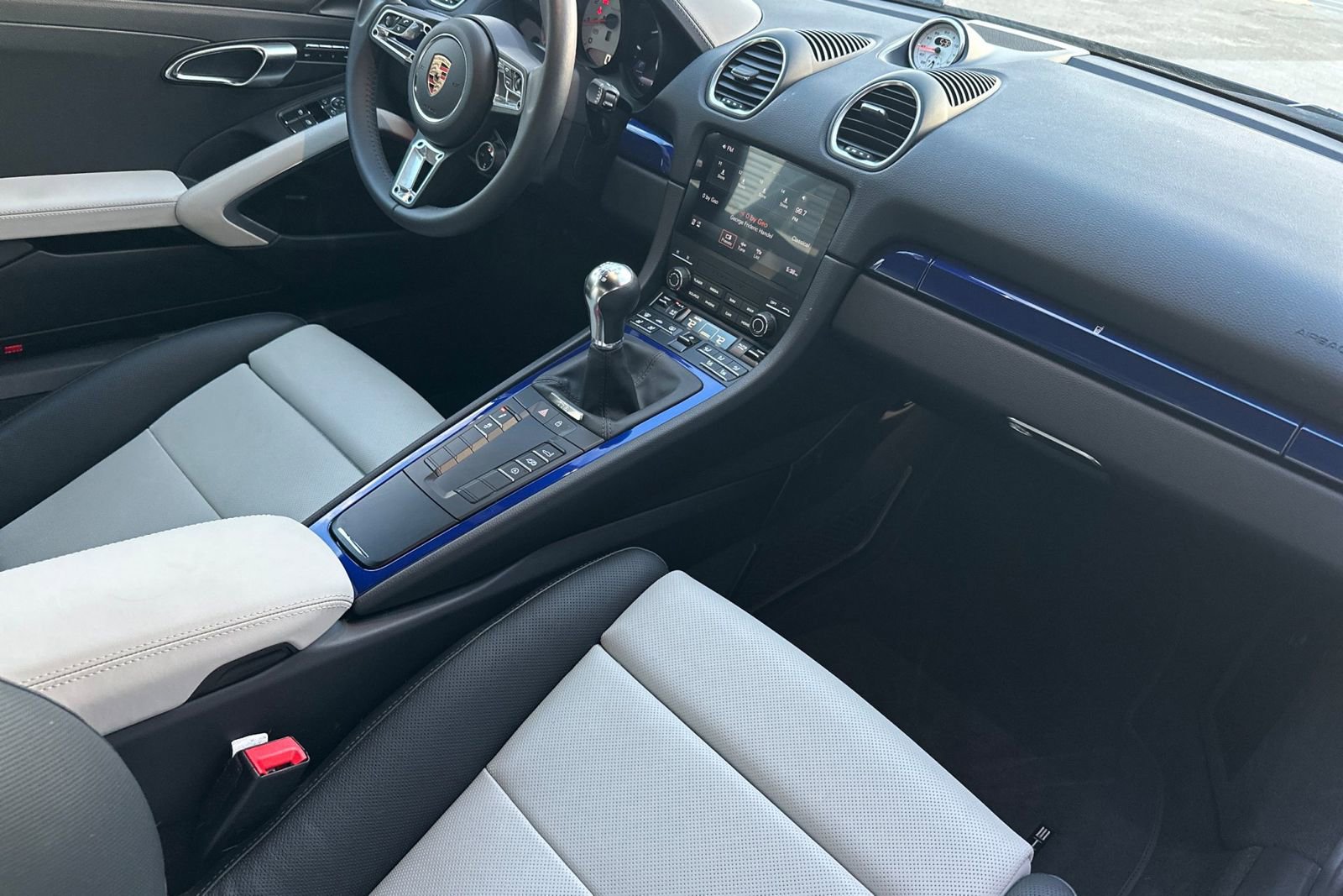 Used 2024 Porsche 718 Cayman S image 16