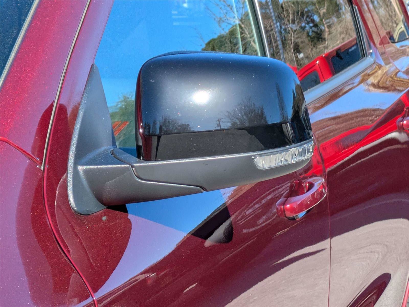 Certified 2025 Dodge Durango GT image 13