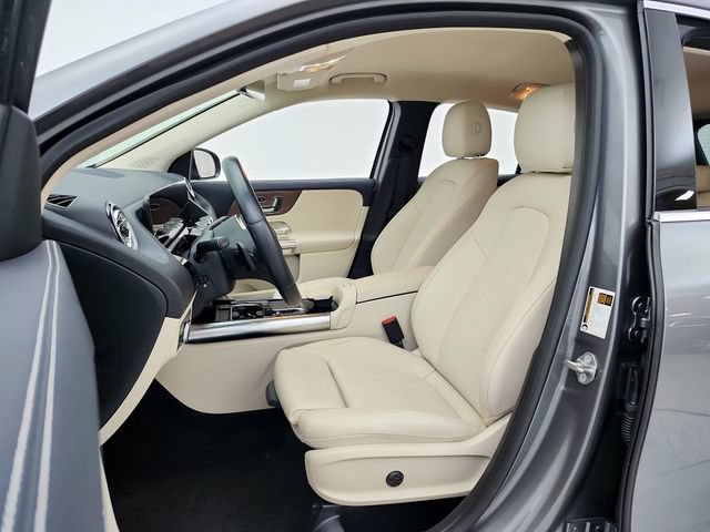 Used 2023 Mercedes-Benz GLA 250 4MATIC image 17