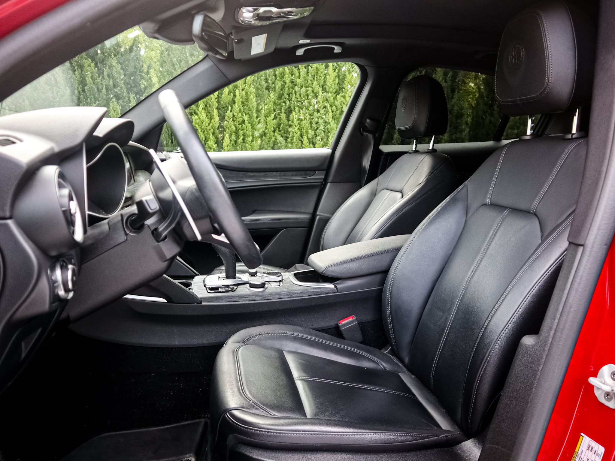 Used 2023 Alfa Romeo Stelvio Sprint RWD image 7