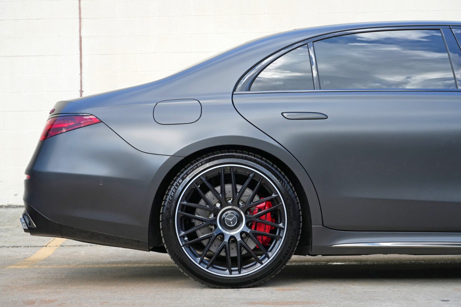 Used 2025 Mercedes-Benz S 63 AMG S image 75