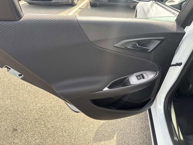 Used 2025 Chevrolet Malibu LT image 18