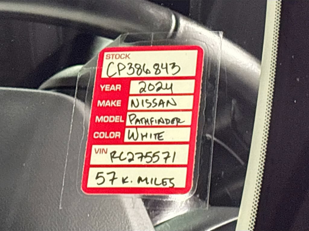 Used 2024 Nissan Pathfinder SV AWD/4WD image 24