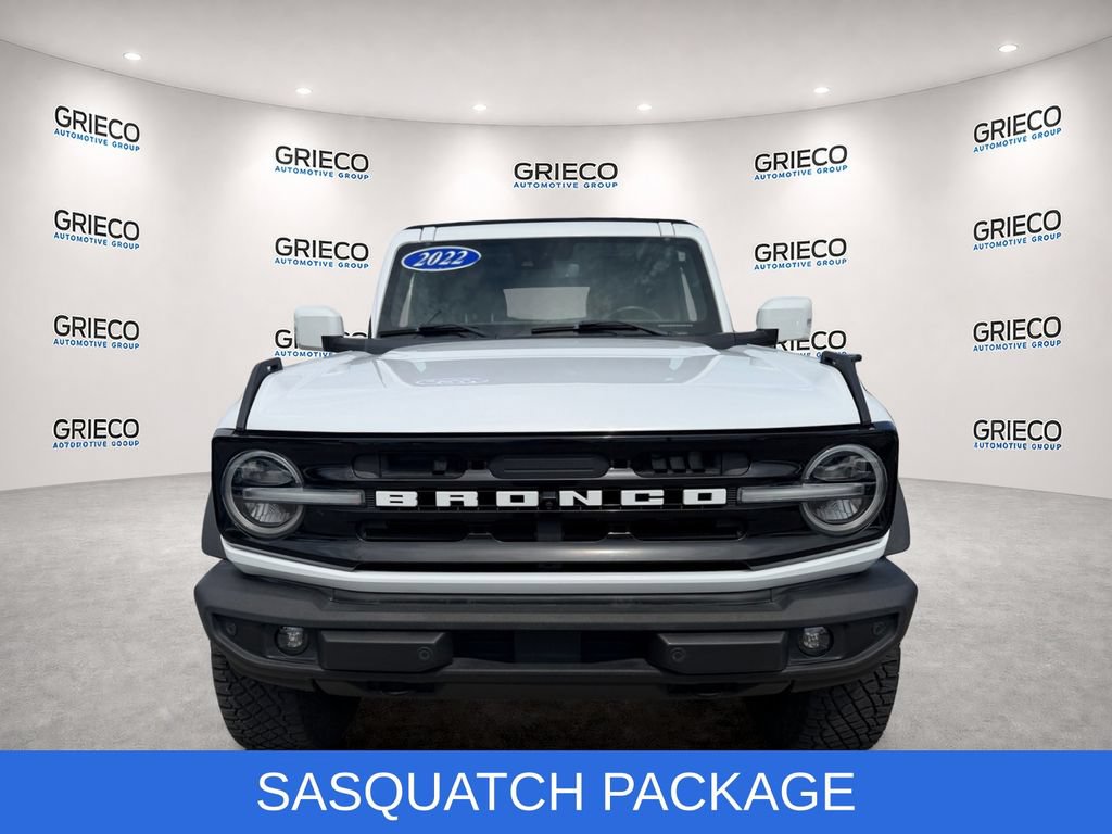 Certified 2022 Ford Bronco Outer Banks w/ Sasquatch Package AWD/4WD image 2