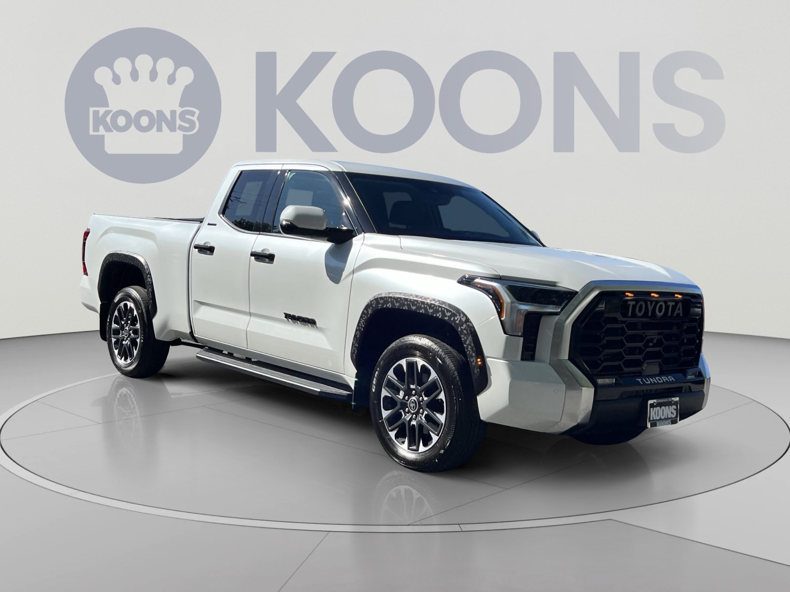 Used 2023 Toyota Tundra Limited AWD/4WD image 2