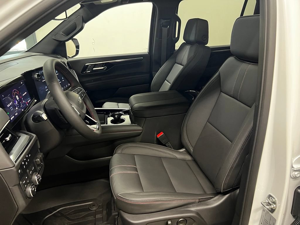 New 2026 Chevrolet Suburban RST w/ Comfort Package AWD/4WD image 29