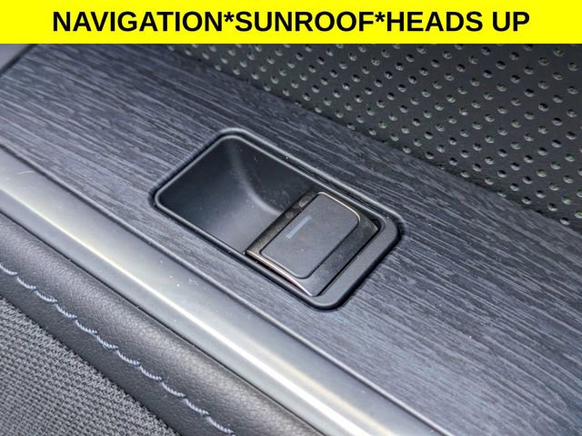 Used 2024 Lexus GX 550 image 34