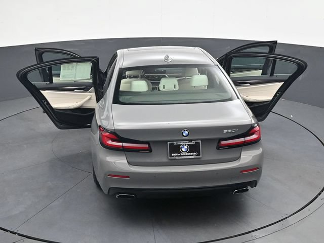 Used 2021 BMW 530i w/ Convenience Package RWD image 32