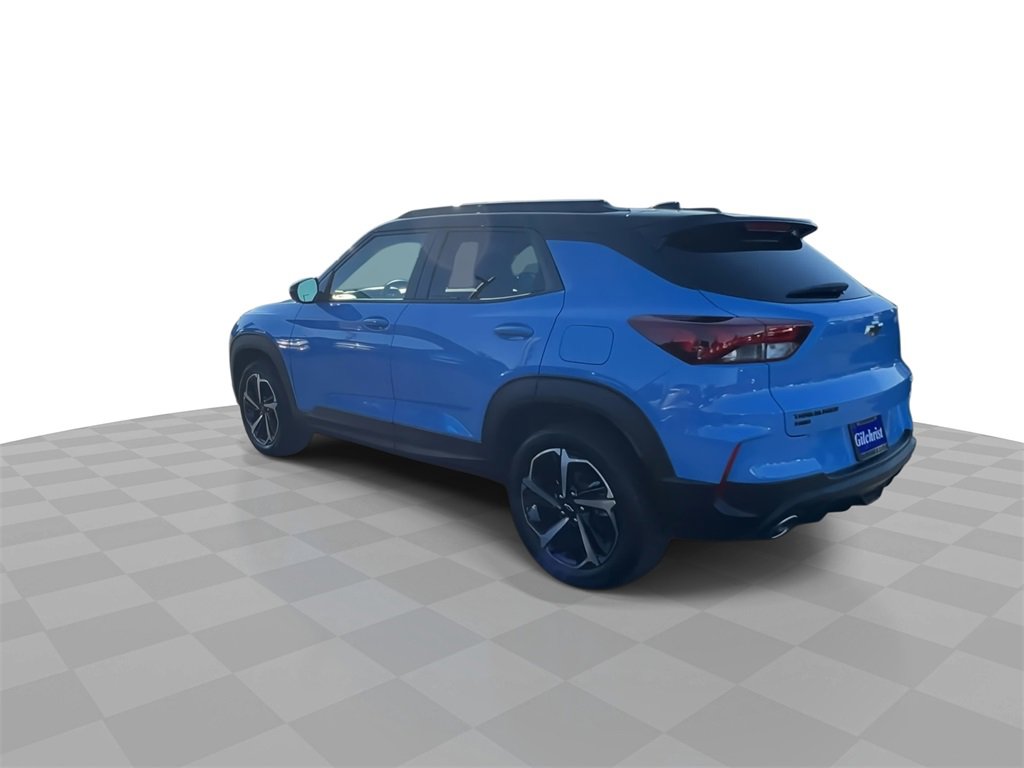 Used 2023 Chevrolet TrailBlazer RS w/ Sun and Liftgate Package image 5