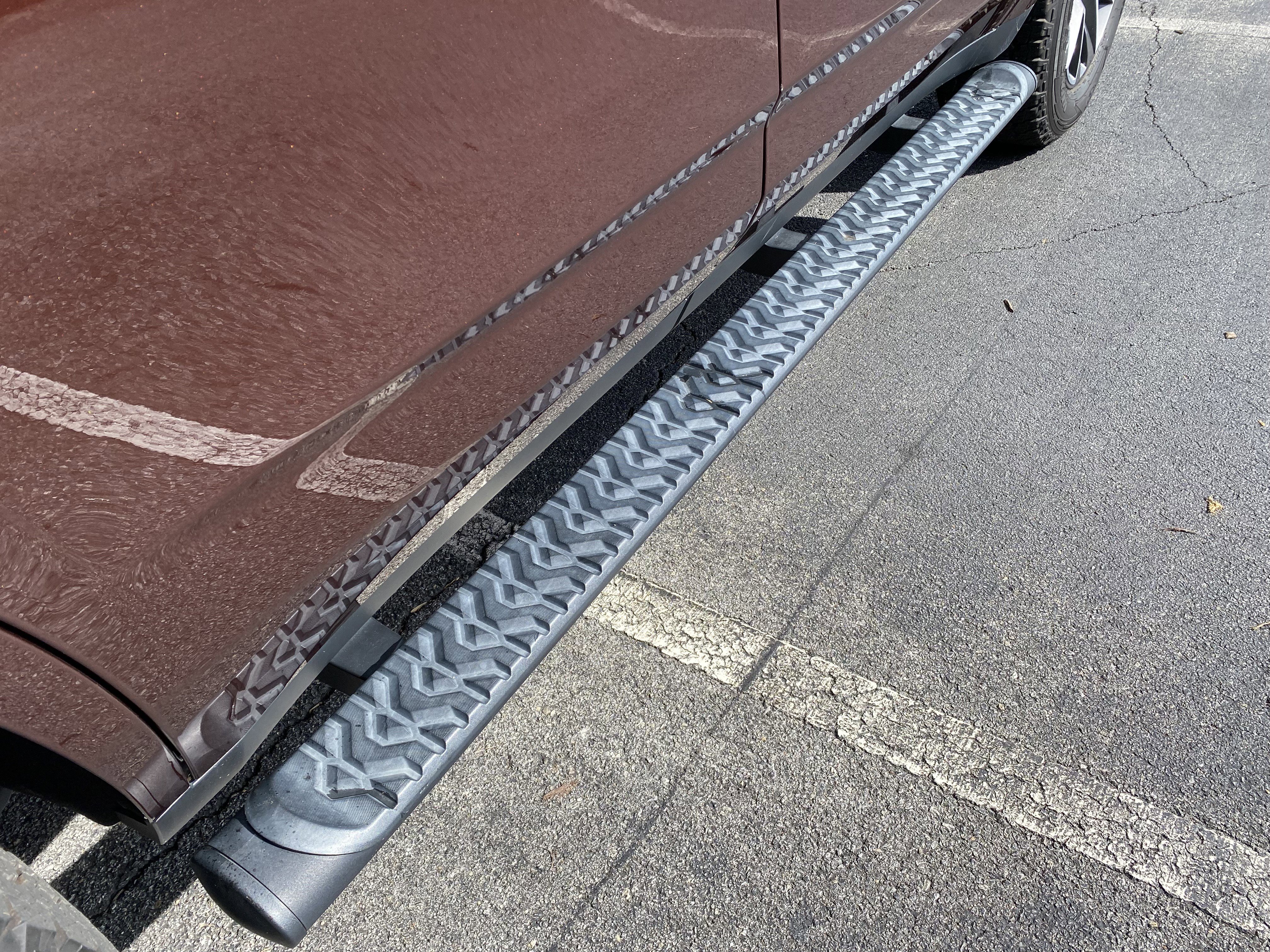 Used 2022 Chevrolet Tahoe Z71 w/ Luxury Package image 40