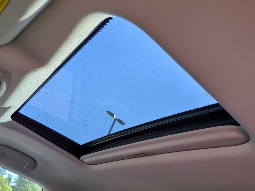 Used 2023 Nissan Armada Platinum w/ Captain's Chairs Package image 20