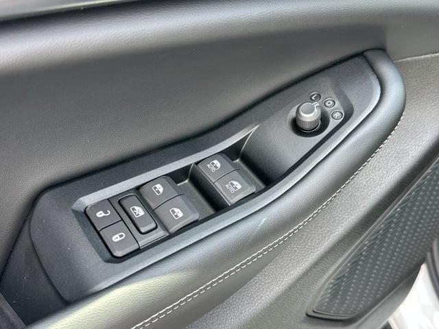 New 2026 Jeep Grand Cherokee L Laredo AWD/4WD image 12