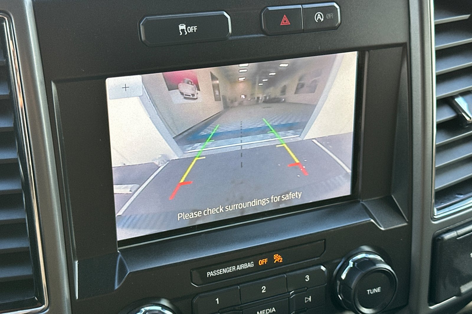 Used 2020 Ford F150 XLT AWD/4WD image 26