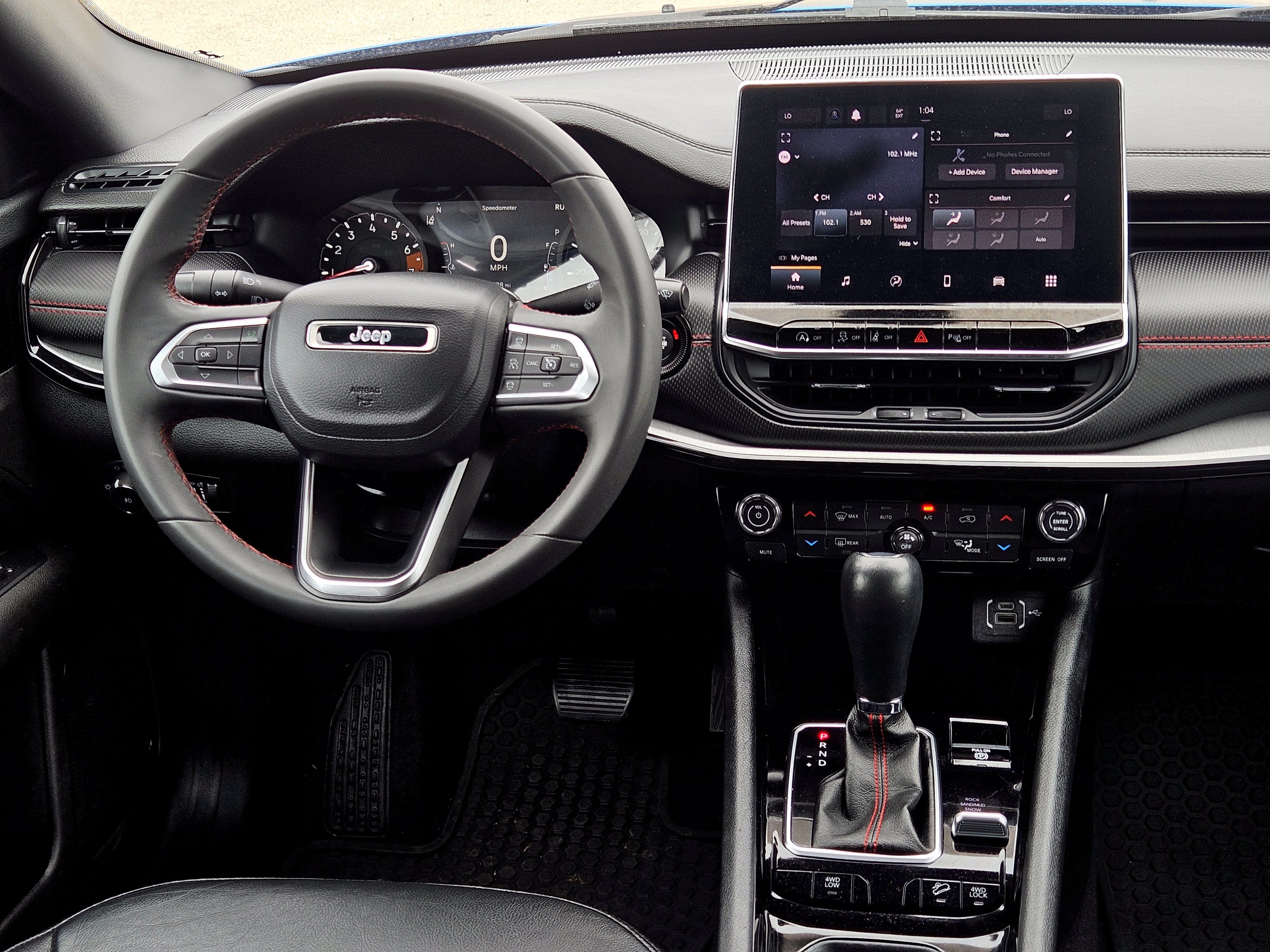 Used 2024 Jeep Compass Trailhawk AWD/4WD image 19