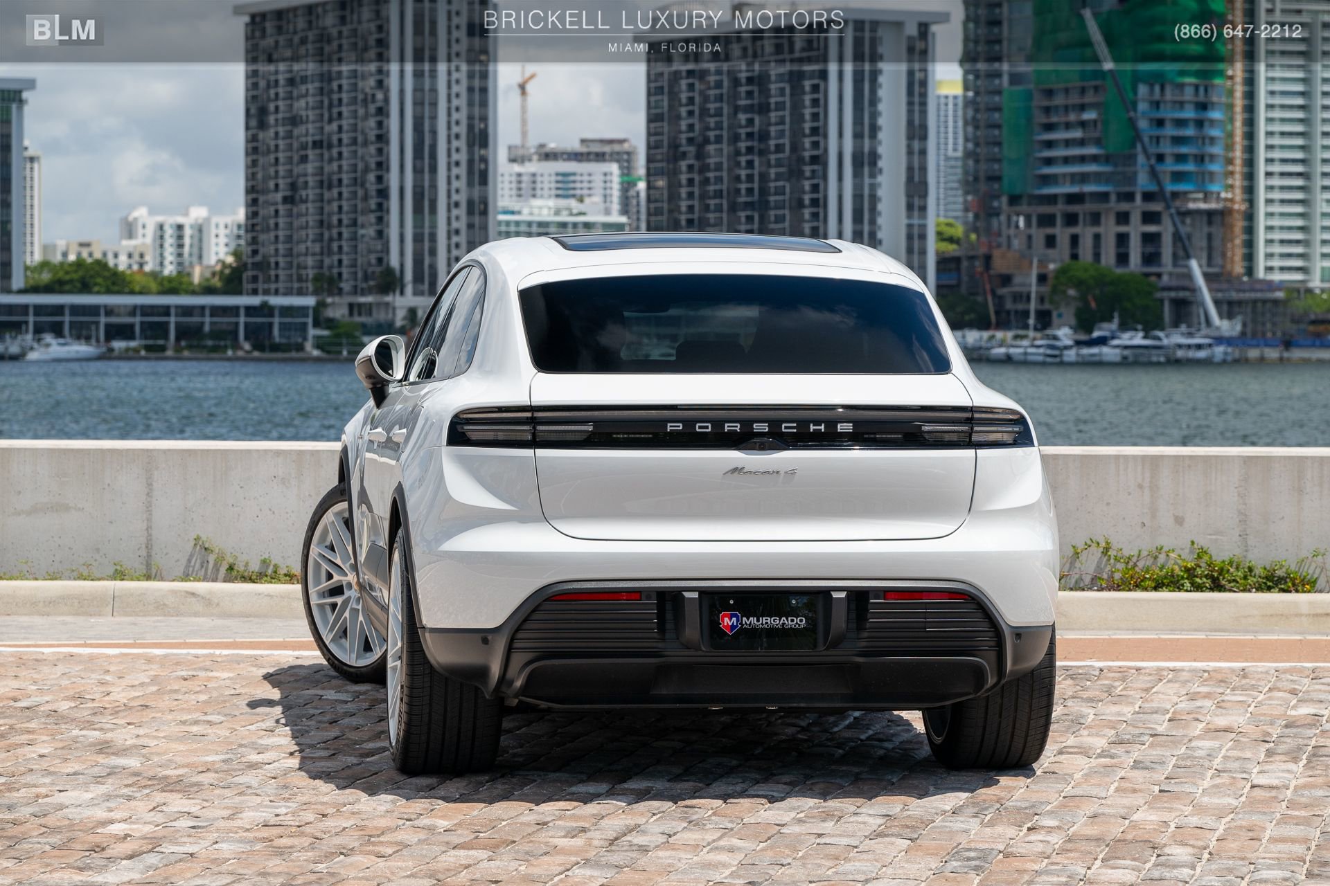 Used 2024 Porsche Macan 4 Electric AWD/4WD image 3