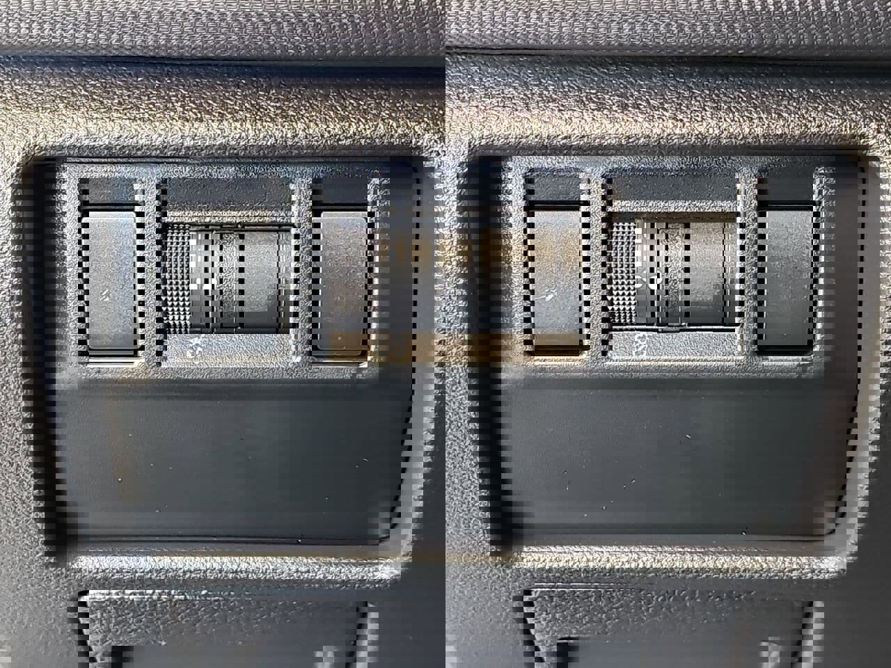 Used 2025 Subaru Forester Premium image 30