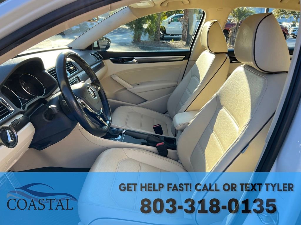 Used 2018 Volkswagen Passat 2.0T image 11
