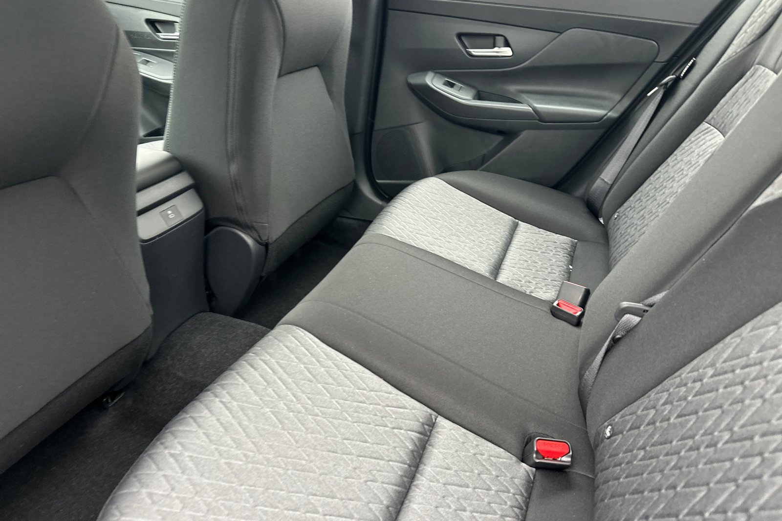 New 2026 Nissan Sentra SV image 12