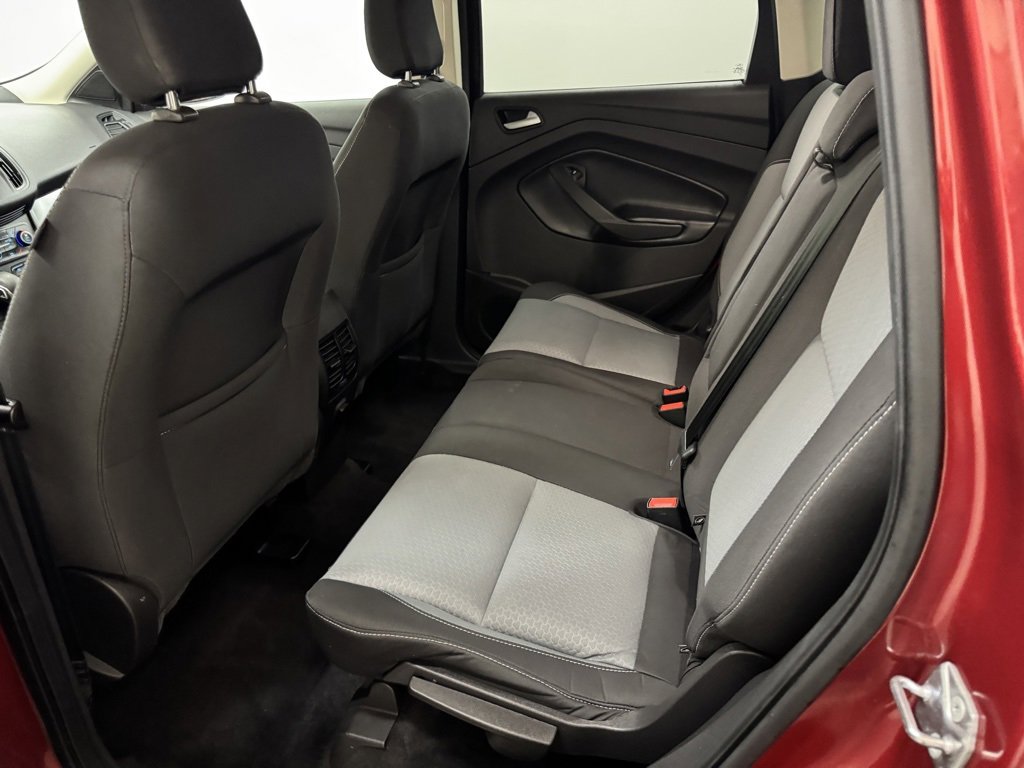 Used 2018 Ford Escape SE image 29