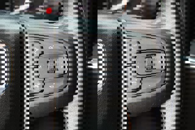 Used 2021 GMC Sierra 1500 AT4 w/ AT4 Premium Package image 14