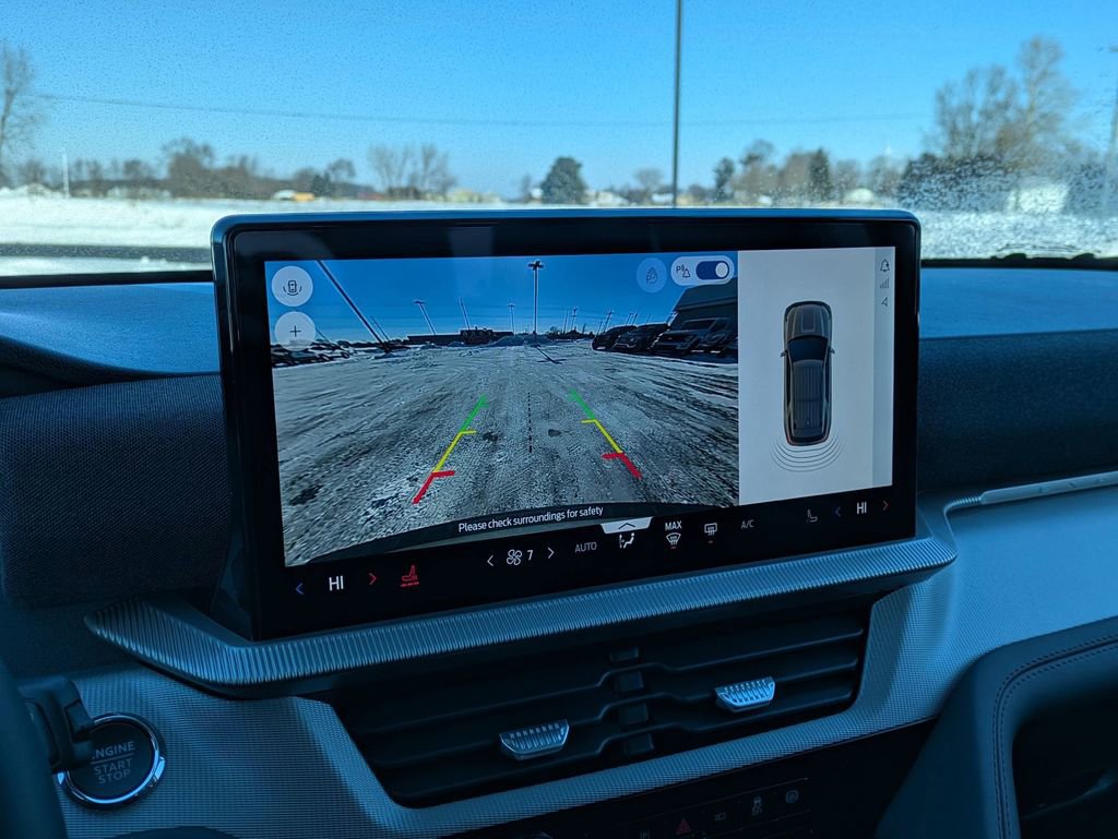 New 2026 Ford Explorer Active AWD/4WD image 14