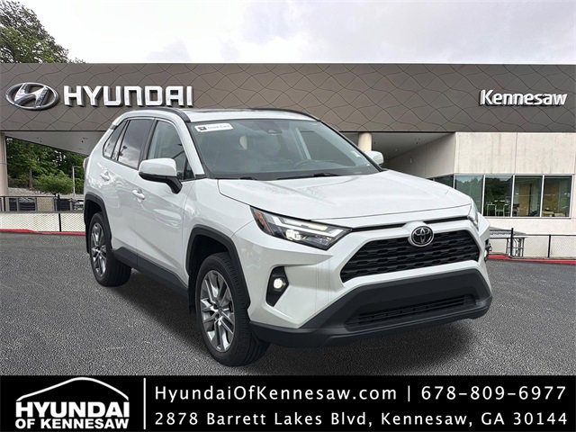 Used 2022 Toyota RAV4 XLE Premium video 1