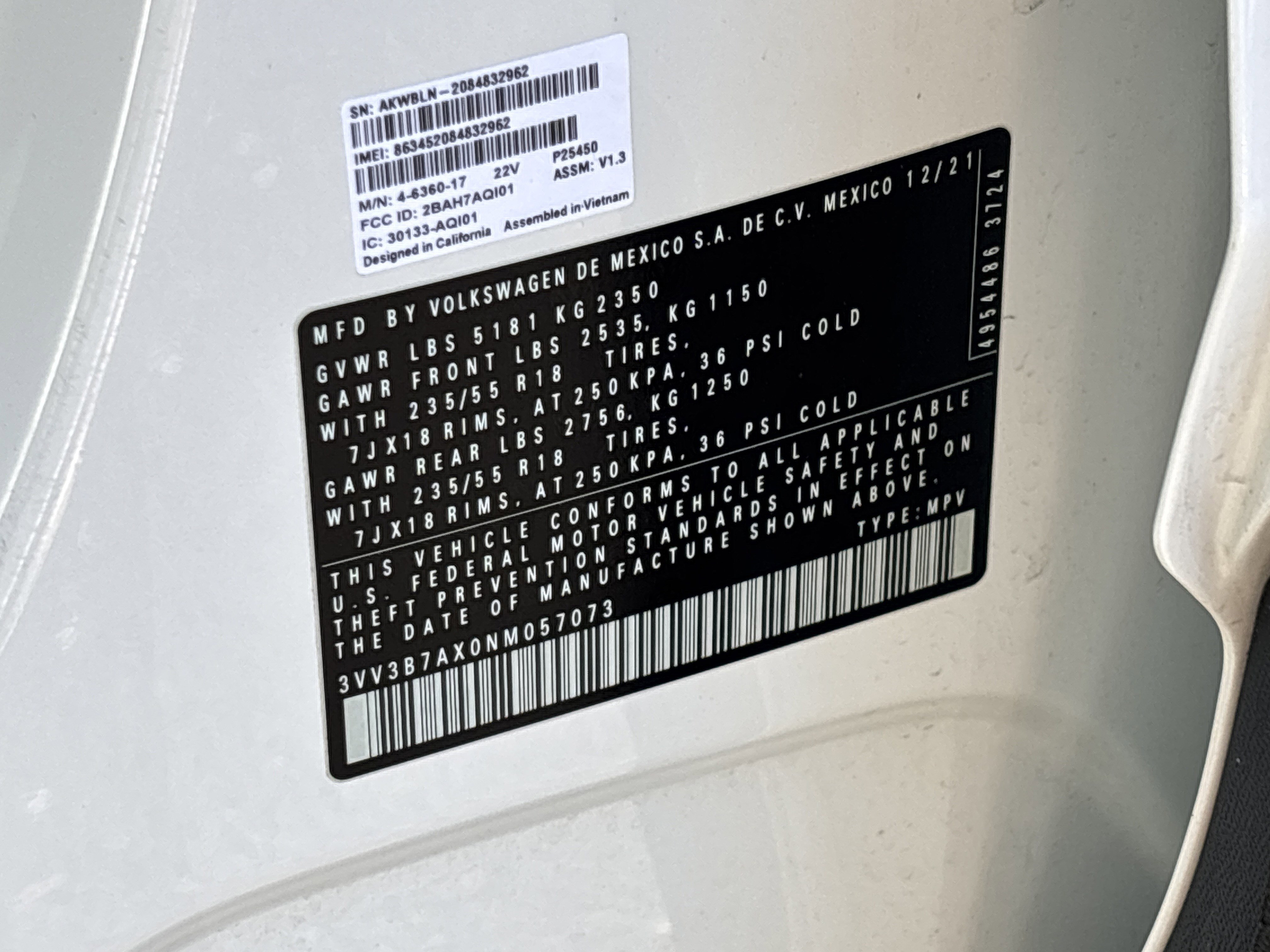 Used 2022 Volkswagen Tiguan SE w/ Panoramic Sunroof Package image 31