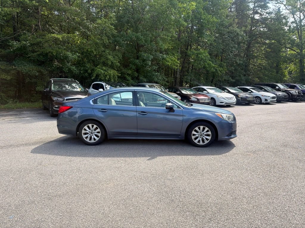 Used 2017 Subaru Legacy 2.5i Premium AWD/4WD image 4