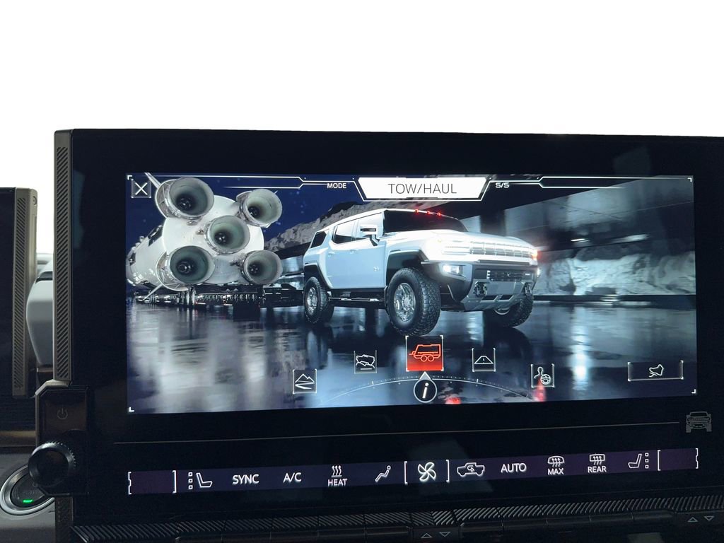 Used 2025 GMC Hummer EV 2X image 38