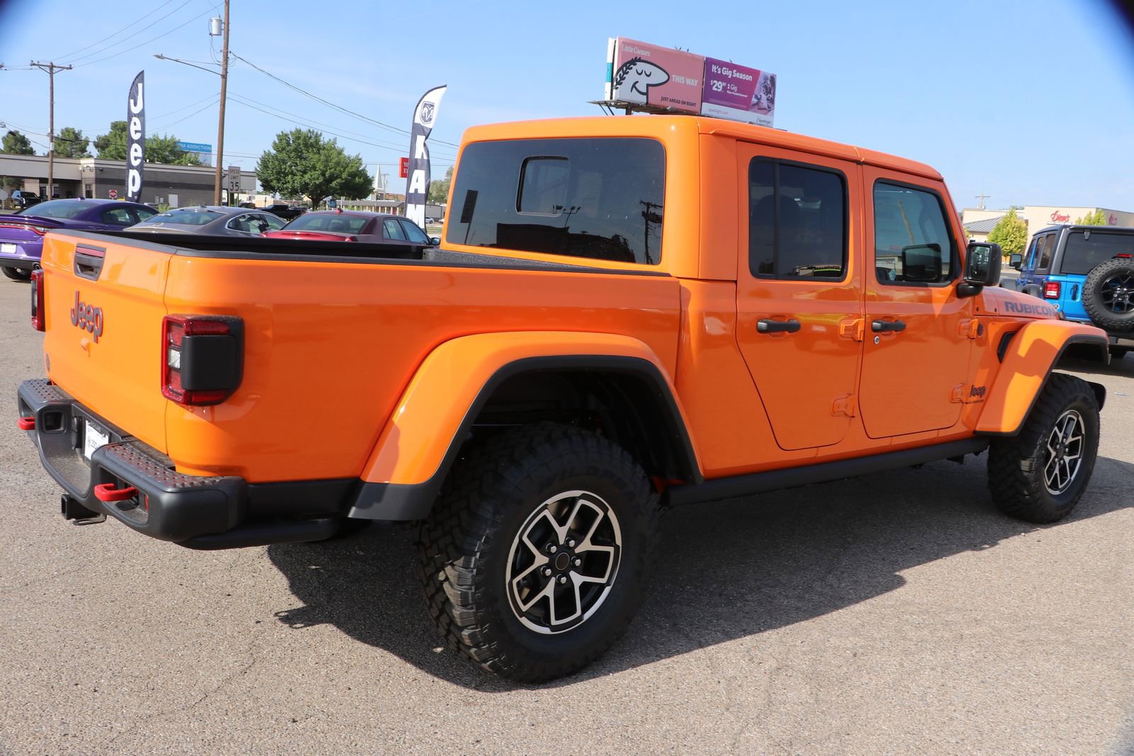New 2025 Jeep Gladiator Rubicon w/ Convenience Group image 7