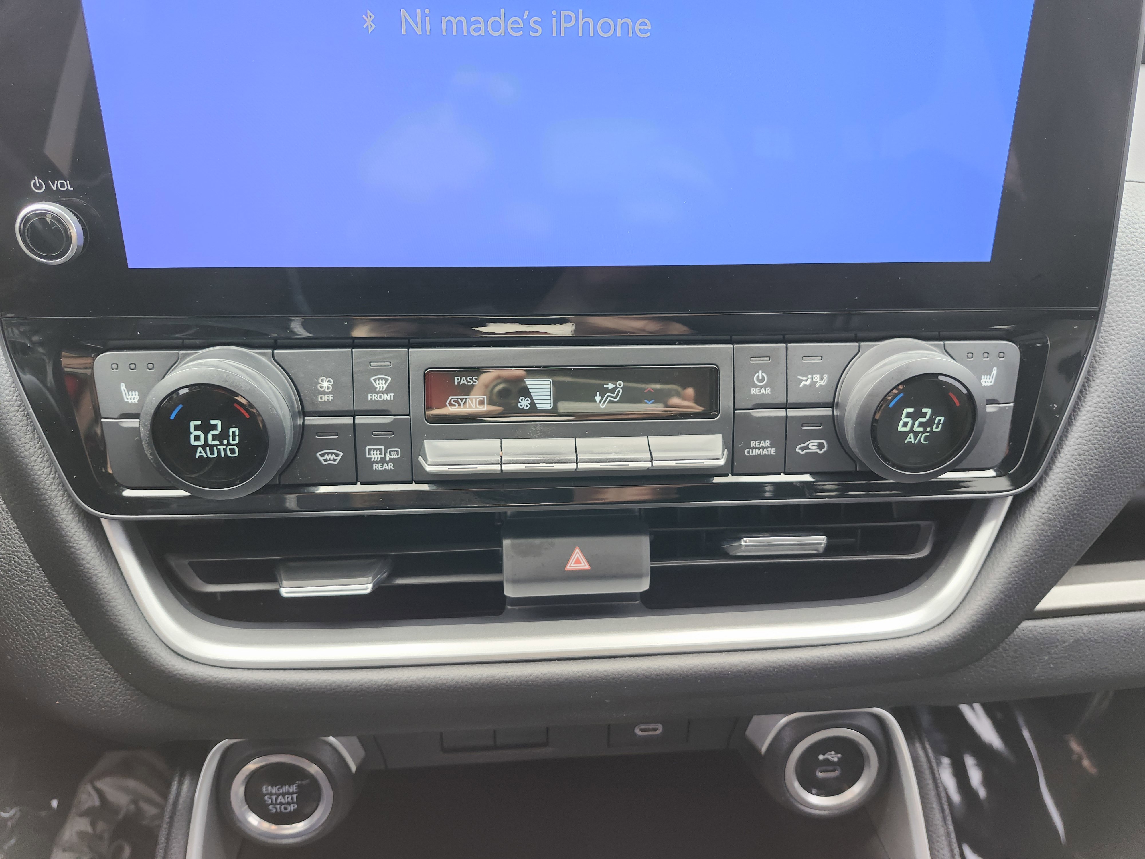 Used 2024 Toyota Grand Highlander Limited image 36