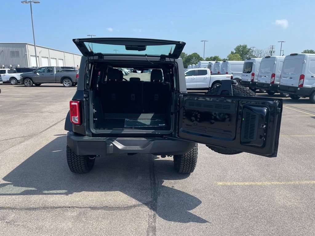 New 2026 Ford Bronco 4-Door AWD/4WD image 32