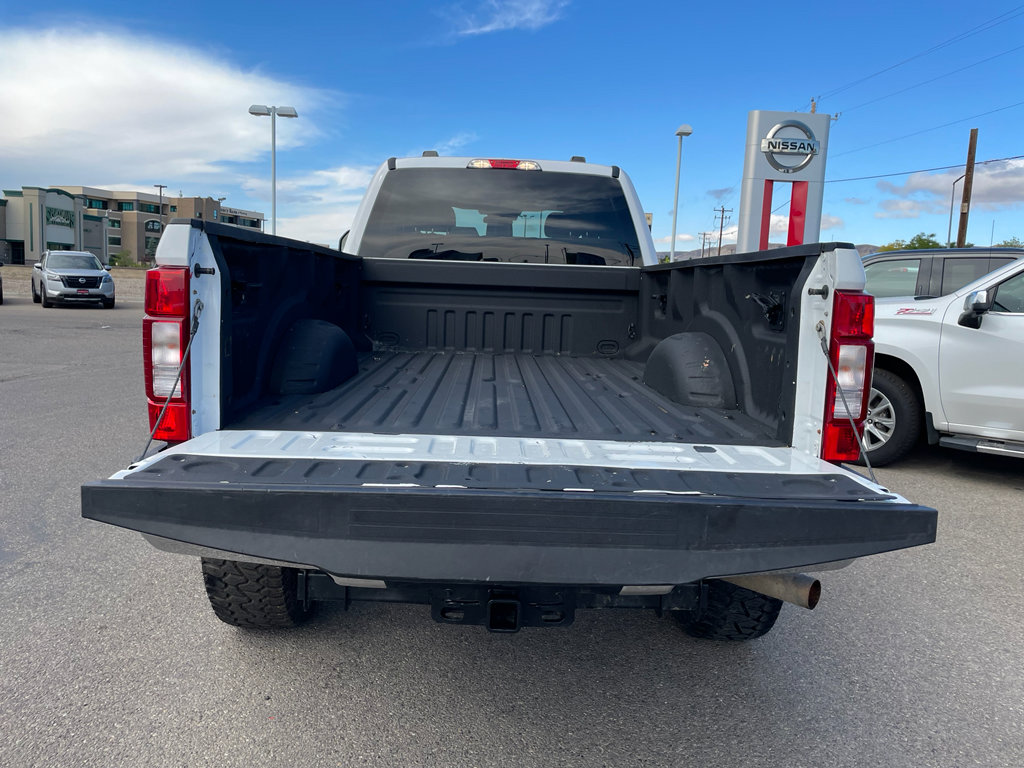 Used 2022 Ford F350 XLT w/ XLT Value Package image 5