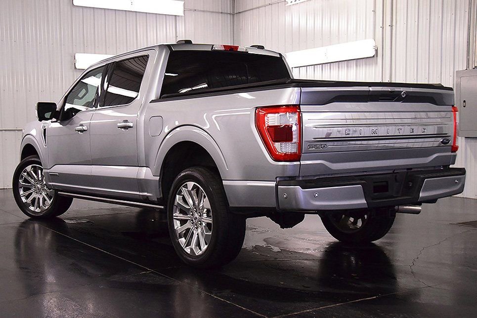 Used 2023 Ford F150 Limited image 5