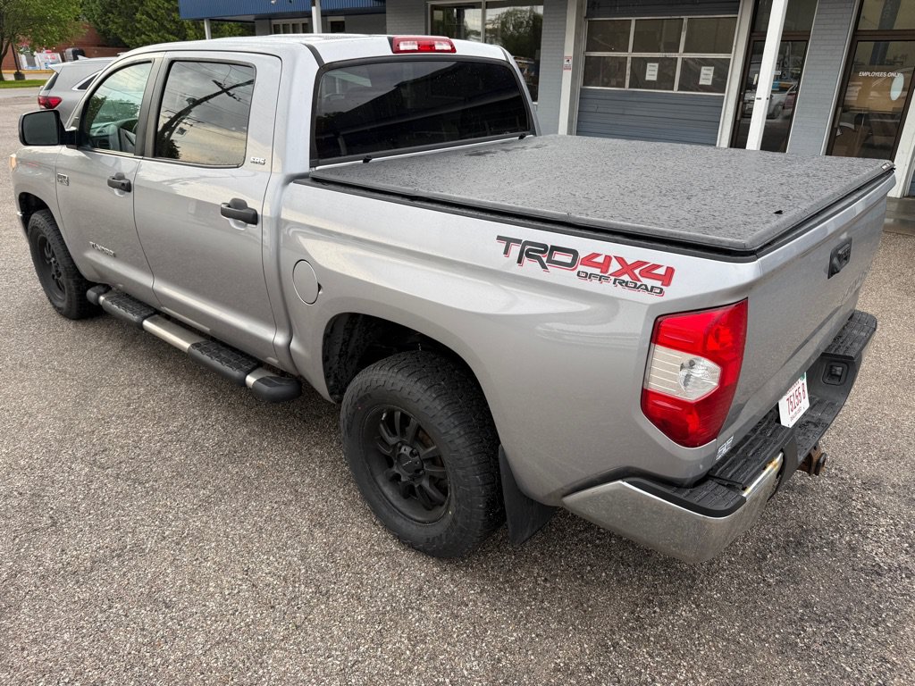 Used 2017 Toyota Tundra SR5 w/ TRD Off Road Package AWD/4WD image 5