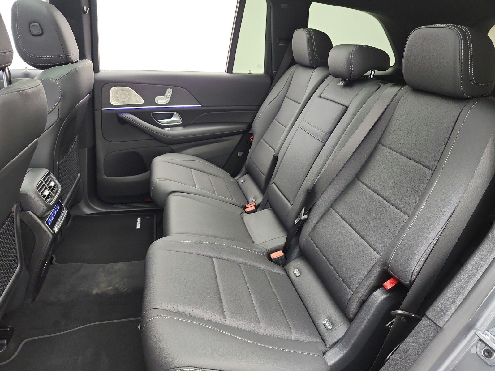 New 2026 Mercedes-Benz GLS 450 4MATIC image 11
