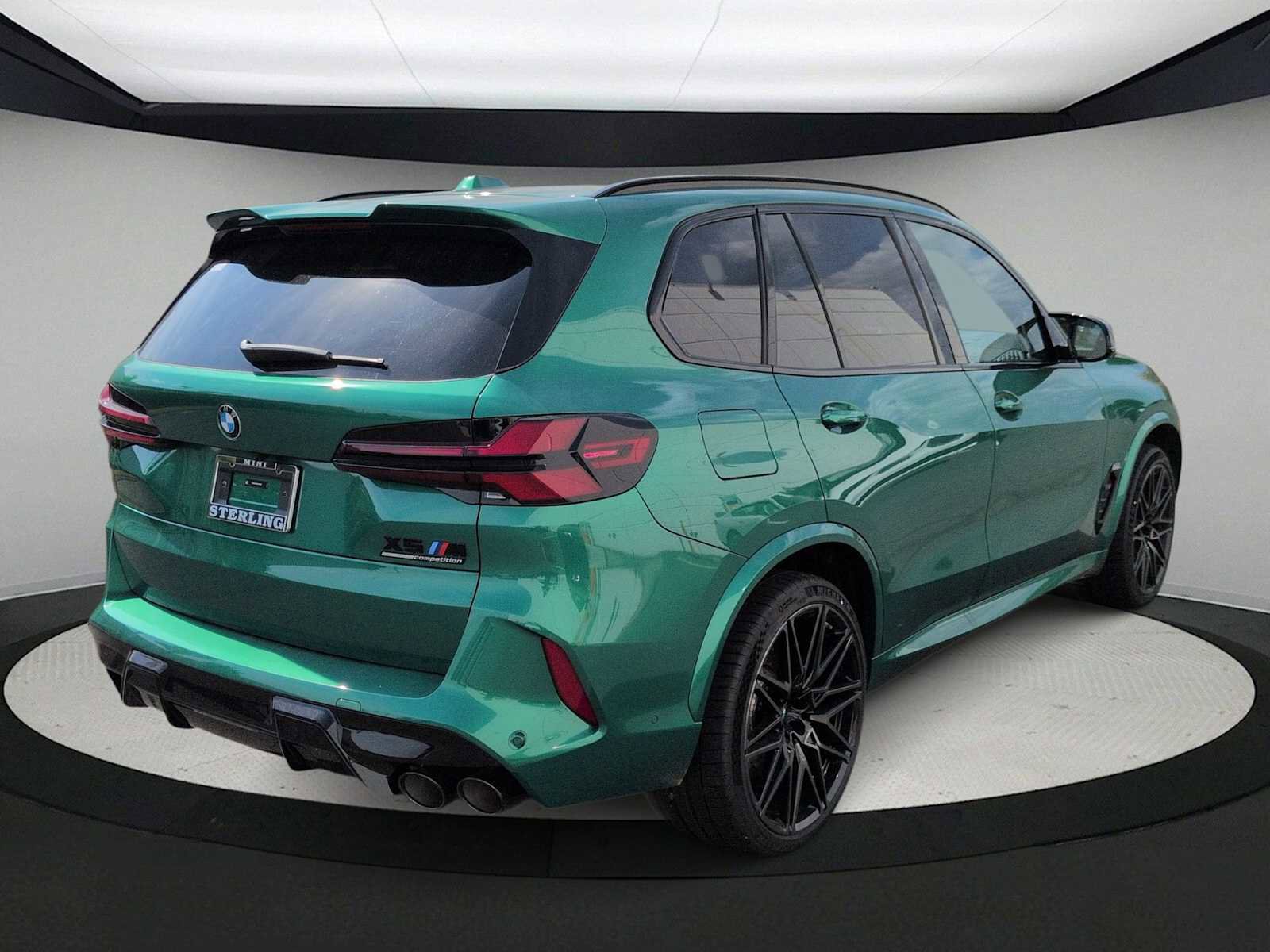 New 2026 BMW X5 M Competition w/ Executive Package image 8