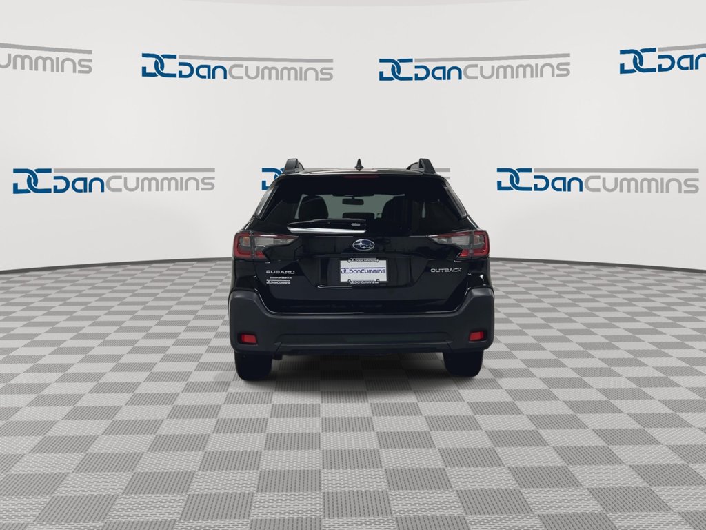 Used 2023 Subaru Outback Premium AWD/4WD image 7