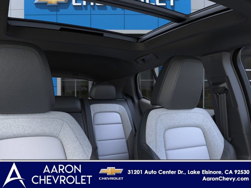 New 2026 Chevrolet Equinox EV LT AWD/4WD image 24