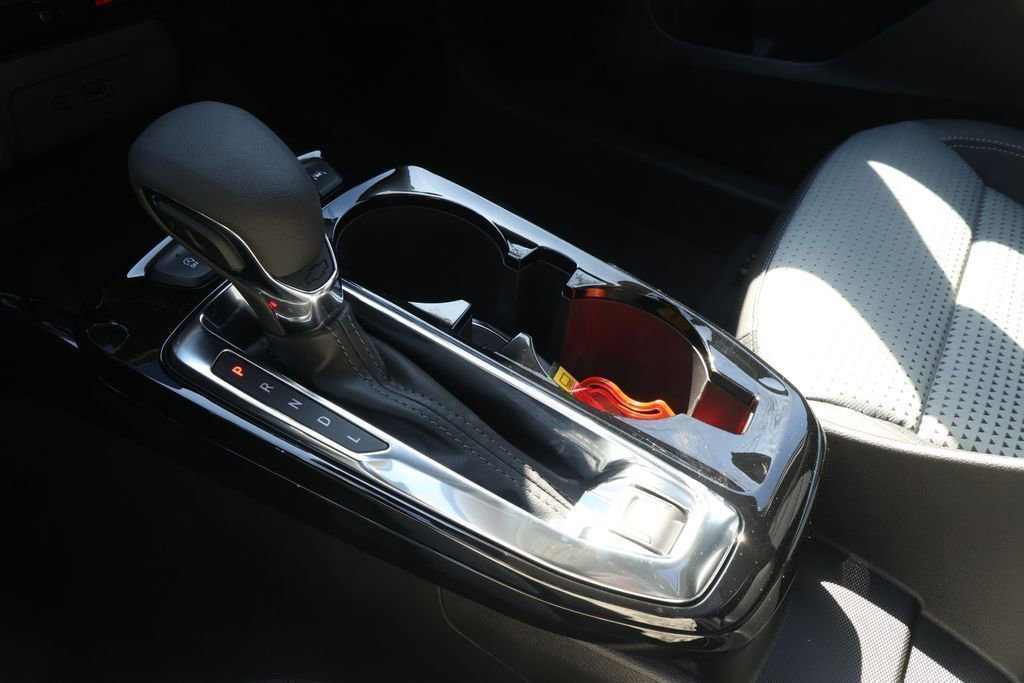 New 2026 Chevrolet Trax LT w/ Sunroof Package FWD image 30