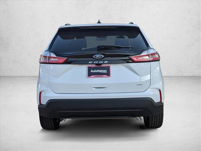 Used 2024 Ford Edge SE image 9
